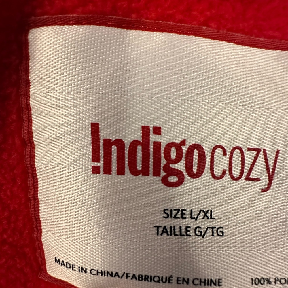 Indigo Vibrant Red Fleece Robe - Picture 9 of 9